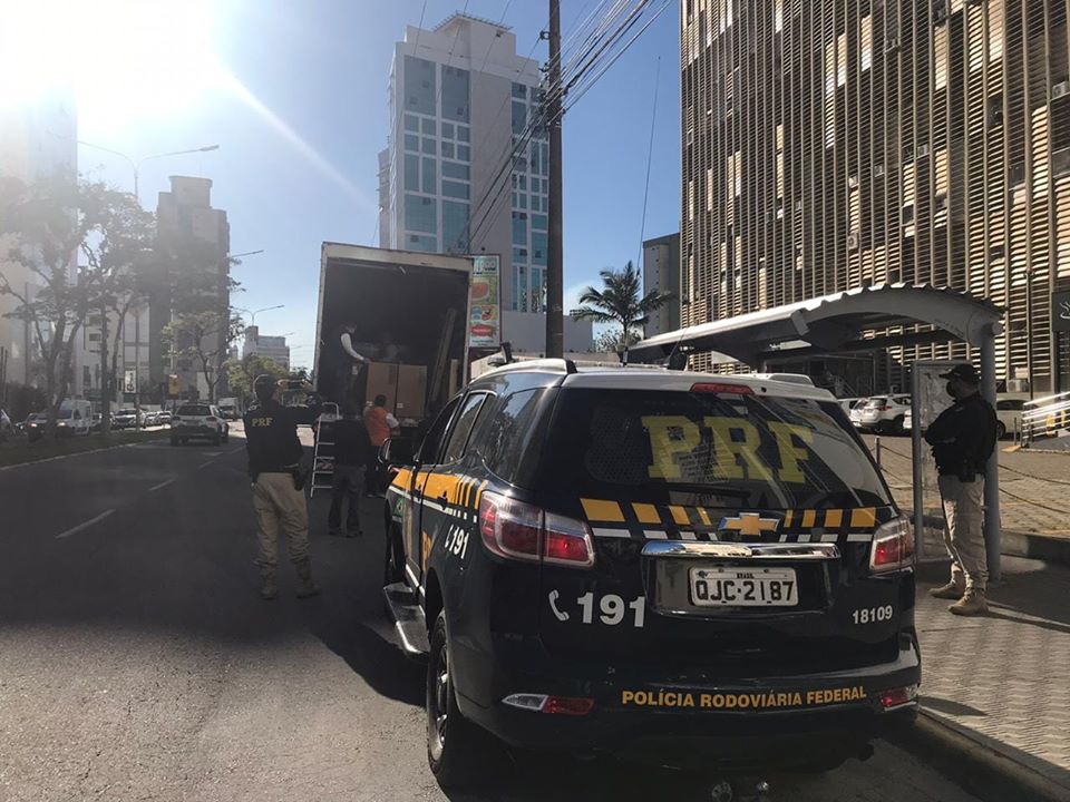 Respiradores chegam no hospital Marieta Konder Bornhausen em Itajaí