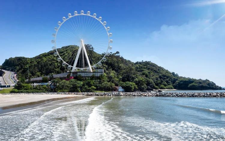 Roda gigante de Balneário Camboriú embarca da China para o Brasil este mês