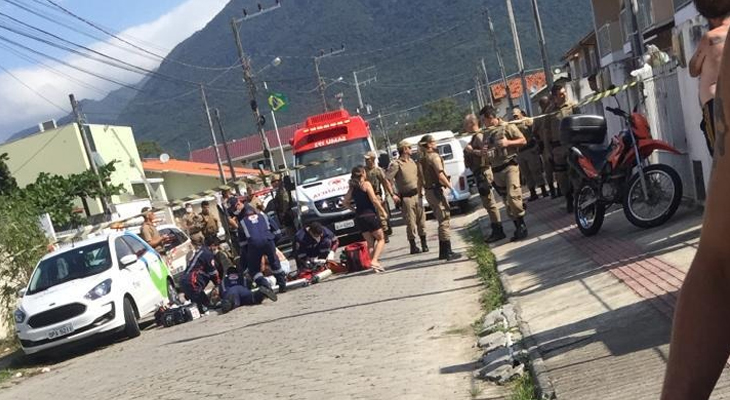 BRIGA ENTRE VIZINHOS TERMINA COM A MORTE DE UM POLICIAL EM PALHOÇA