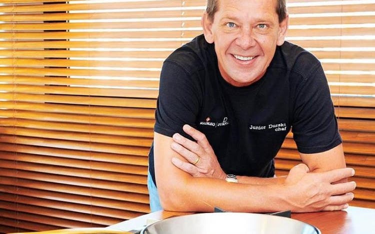 Brasil não pode parar por 5 ou 7 mil que vão morrer”, diz dono do Madero