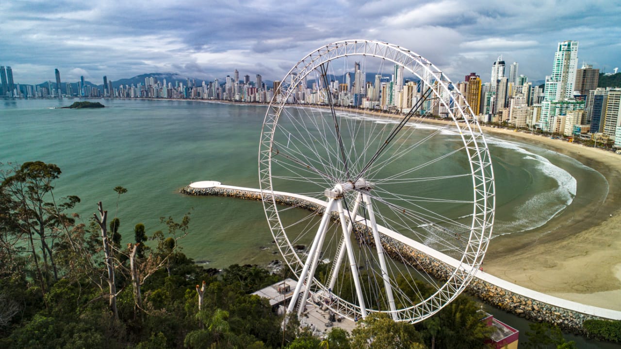 Imóveis de Balneário Camboriú estão entre os mais caros do Brasil