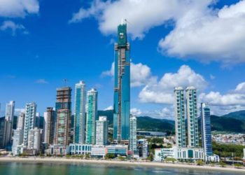 Havan e FG querem construir em Balneário Camboriú o maior prédio do Brasil e ficar entre os maiores do mundo