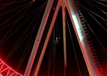 PAPAI NOEL DO SONHO DE NATAL COMEÇA SUA AVENTURA RADICAL EM BALNEÁRIO CAMBORIÚ