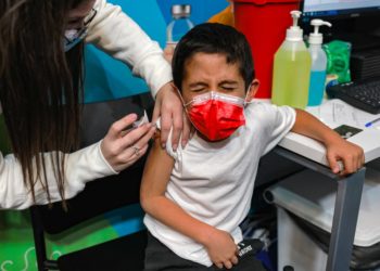 Vacinação para crianças contra Covid-19 começa nesta segunda em Balneário Camboriú