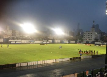 Sábado tem disputa de vaga na final do Campeonato Catarinense em Balneário Camboriú