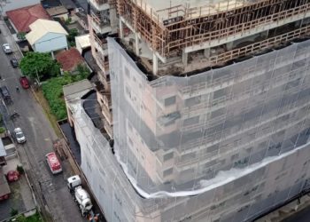 Trabalhador morre após cair de prédio em construção em Itapema