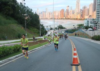 Muita emoção e esporte no final de semana da Meia Maratona Internacional em Balneário Camboriú