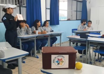 Conscientização sobre o trânsito segue na Rede Municipal de Ensino de BC