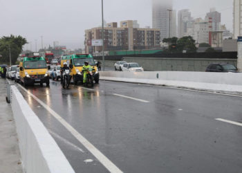 Ponte sobre o Rio Camboriú no sentido Sul é inaugurada
