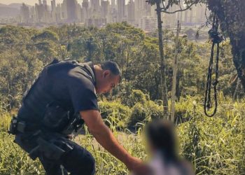 Guarda municipal evita suicídio na Estrada Geral do Barranco