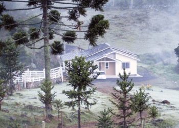 Frio intenso e mar agitado em Santa Catarina; veja previsão