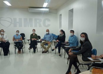 Reunião discute situação dos hospitais da Região da Foz do Rio Itajaí no Ruth Cardoso