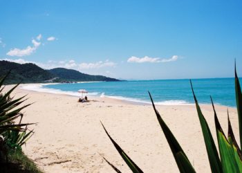 Balneário Camboriú terá três praias no Programa Bandeira Azul