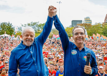 Lula volta na semana que vem a Santa Catarina