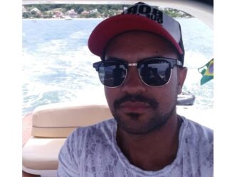 Marinheiro é encontrado morto dentro de lancha no Caixa d’Aço