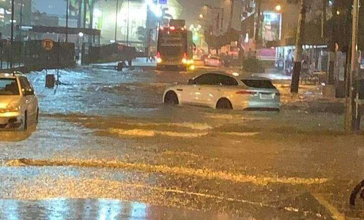 Virada do ano terá alerta do Inmet para temporais e alagamentos em 57 cidades de SC