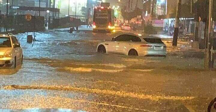 Alerta para temporal em SC