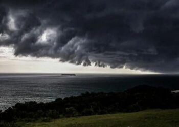DEFESA CIVIL ALERTA PARA CHUVA PERSISTENTE E VOLUMOSA ENTRE SEGUNDA E TERÇA-FEIRA