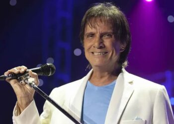 Roberto Carlos fará show em Balneário Camboriú para comemorar o Dia das mães