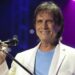 Roberto Carlos fará show em Balneário Camboriú para comemorar o Dia das mães