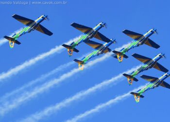 Esquadrilha da Fumaça vai se apresentar em cidades de SC; veja onde