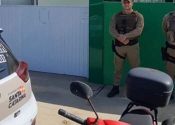 Prefeitura de Camboriú e Polícia Militar formam parceria para treinamento de segurança nas escolas