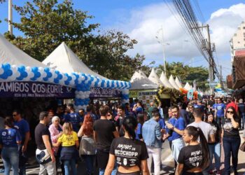 Festa dos amigos recebeu mais de 50 mil pessoas em Balneário Camboriú