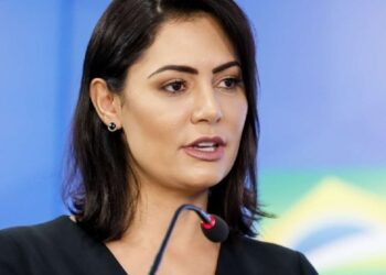 PF pede quebra de sigilos bancário e fiscal de Michelle Bolsonaro