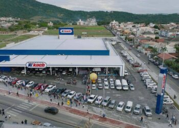 Grupo Koch elabora sinalário em Libras com o foco na inclusão de funcionários