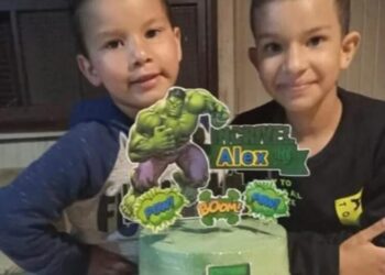 Irmãos que morreram afogados em fossa são Identificados