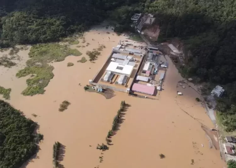 São transferidos presos em presídio de SC