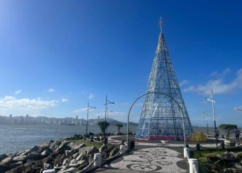 Shows abrem Natal e temporada de verão neste domingo