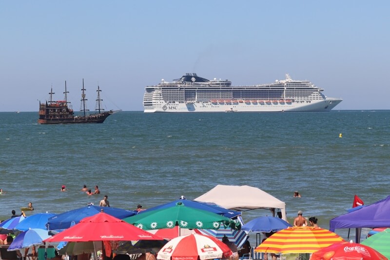 Temporada de cruzeiros em Balneário Camboriú