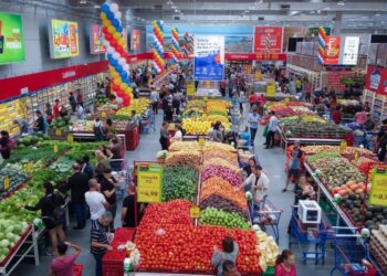 Grupo Koch está com 600 vagas abertas para a temporada de verão em SC