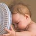 Como saber se o bebê está com calor? Confira 6 sinais