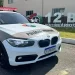 BMW vira viatura da PM em Balneário Camboriú; valor R$ 100 mil