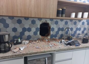 Ladrões entram em casa de câmbio no Centro de Balneário Camboriú