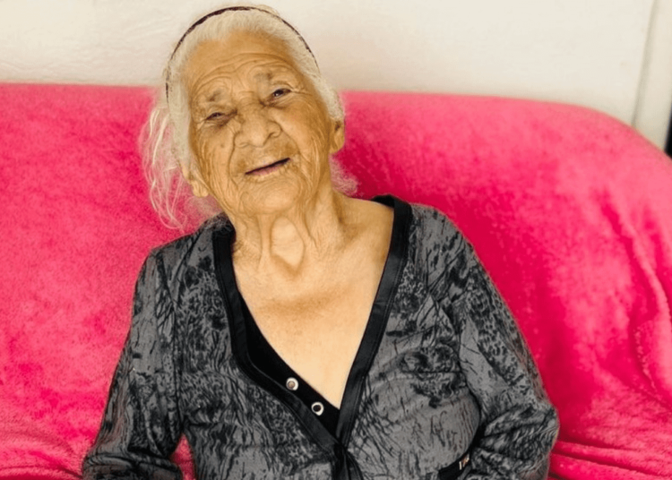 Aos 110 anos de idade, moradora de Camboriú celebra mais um Dia da Mulher