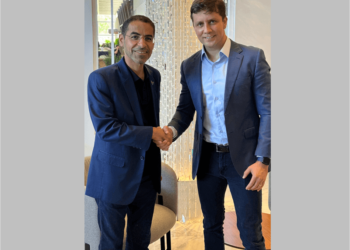 Prefeito Fabrício Oliveira recebe Embaixador dos Emirados Árabes Unidos, em Balneário Camboriú