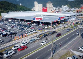 Grupo Koch abre 140 vagas para nova loja em Itajaí