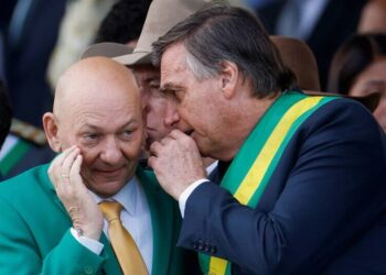 Moraes libera redes sociais de Luciano Hang após dois anos de bloqueio