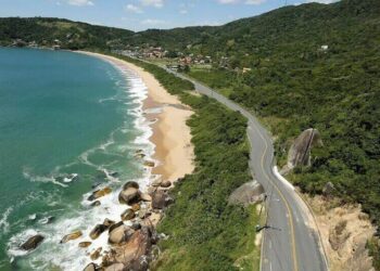 O Refúgio Tranquilo de Balneário Camboriú que Poucos Turistas Sabem