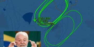 Avião de Lula apresenta problemas após decolagem no México