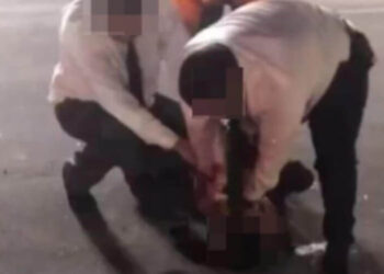 VÍDEO: Assaltante é espancado até a morte após roubar celular em Itajaí