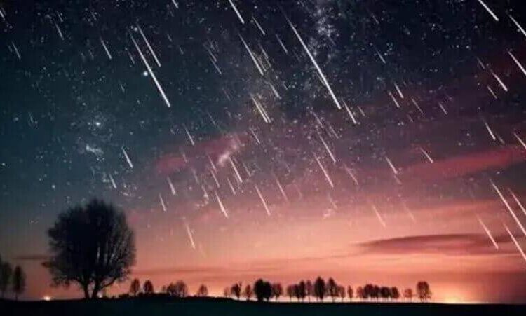 Chuva de meteoros do cometa Halley iluminará os céus de Santa Catarina