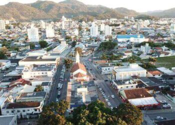 Falta de Água em Camboriú: Solução Está a Caminho, Diz Emasa