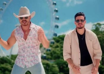 Dupla “Brenno & Matheus” só viu o mar aos 27 anos em Balneário Camboriú