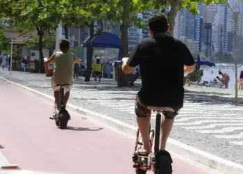 Acidentes com patinetes: adolescentes serão responsabilizados em Balneário Camboriú