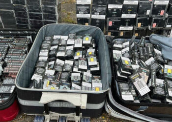 Polícia Militar apreende grande quantidade de cigarros eletrônicos em Camboriú