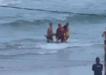 VÍDEO: Jovem de 16 Anos Morre Afogado na Praia Brava